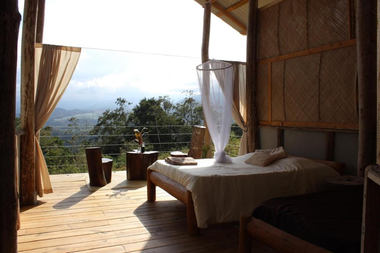 Hacienda Monteclaro Hotel Туриалба Екстериор снимка