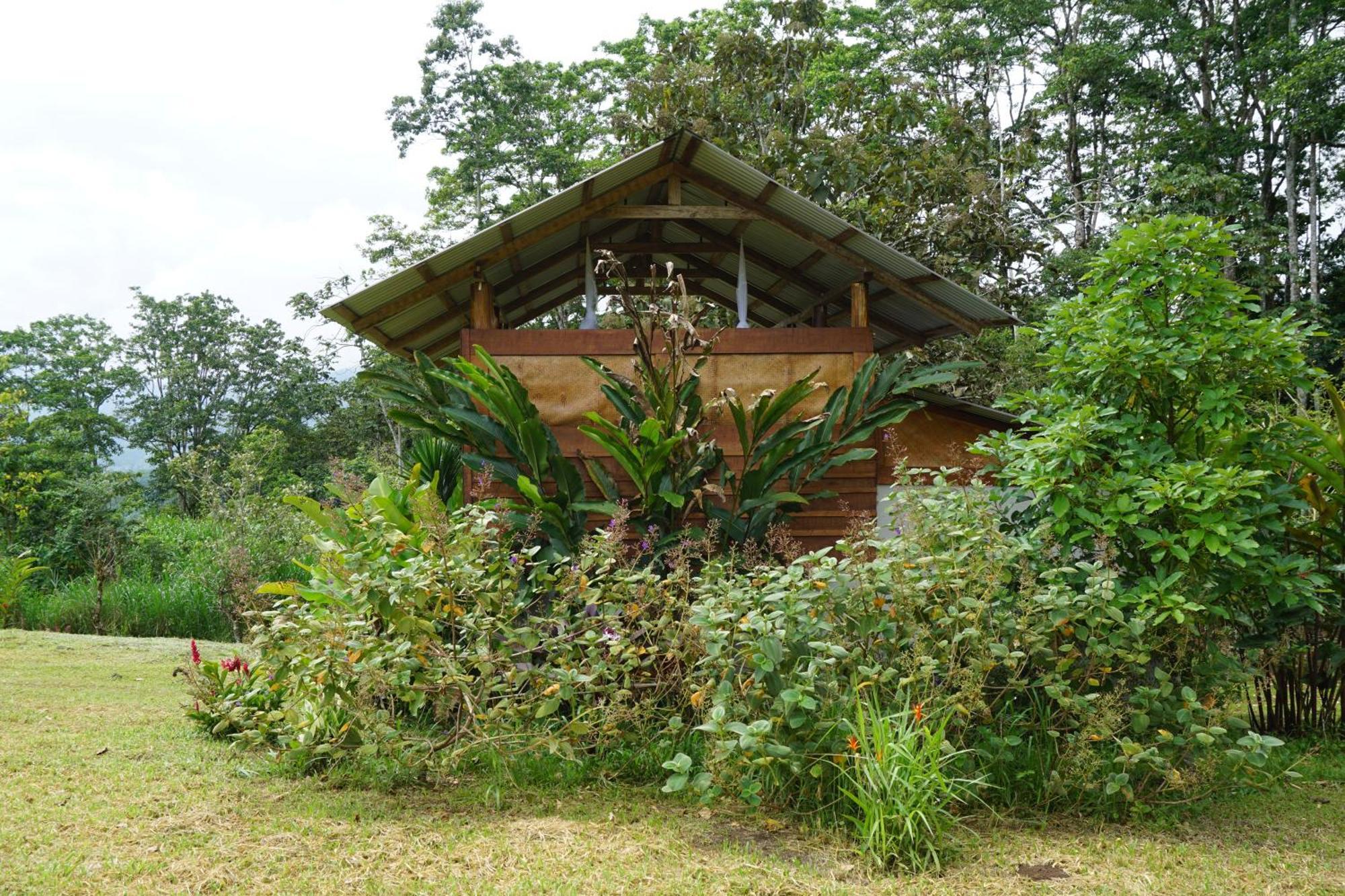 Hacienda Monteclaro Hotel Туриалба Екстериор снимка